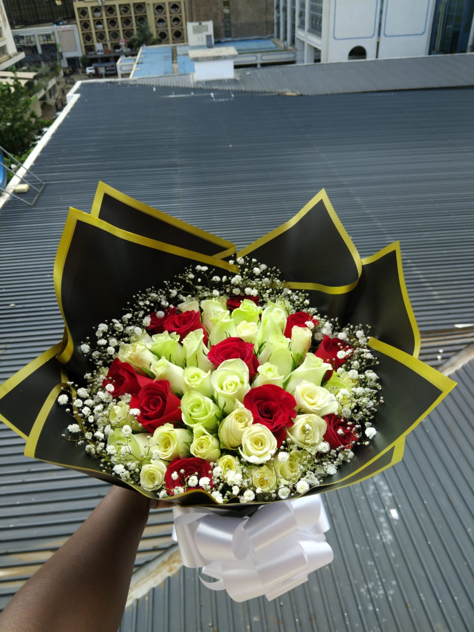 Mixed White and Red Roses Bouquet, flower delivery Nairobi by Upendo Blooms