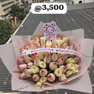 Send Bouquet, Mixed Roses, flower delivery Nairobi by Upendo Blooms