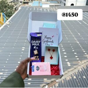 Sends To Her Gift Set, Blooms and Treats, flower delivery Nairobi by Upendo Blooms